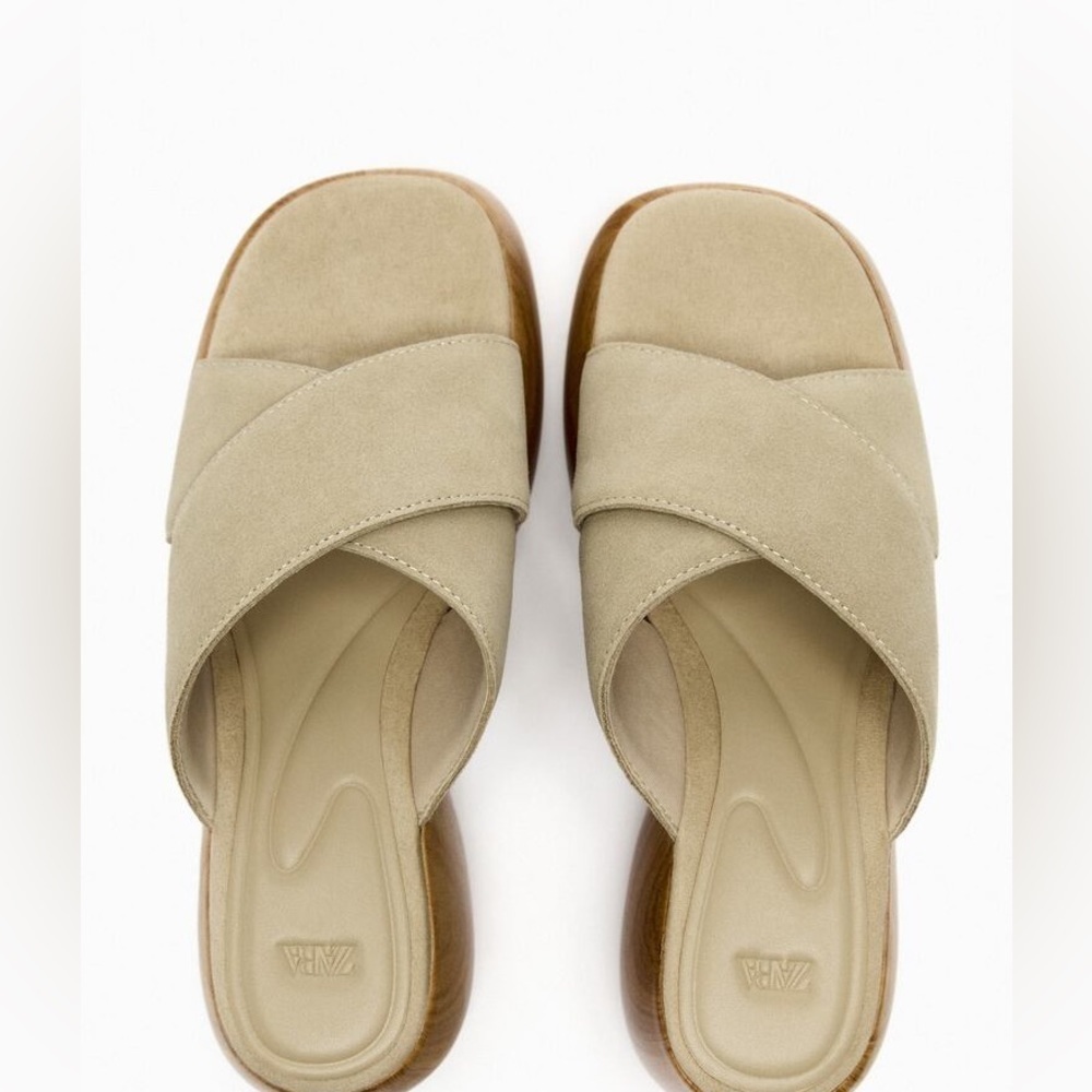 NWT. Zara Sand Brown Split Suede Sandals. Size 9. - Picture 4 of 9
